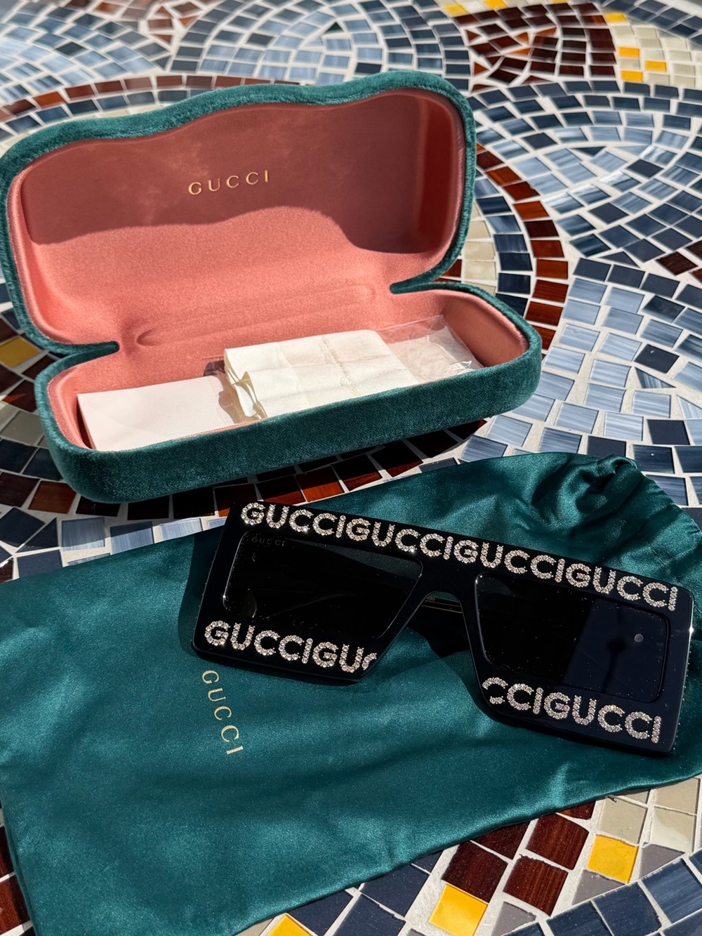 Authentic Gucci Women’s Black Crystal Rhinestone Rectangular Sunglasses W/ Case